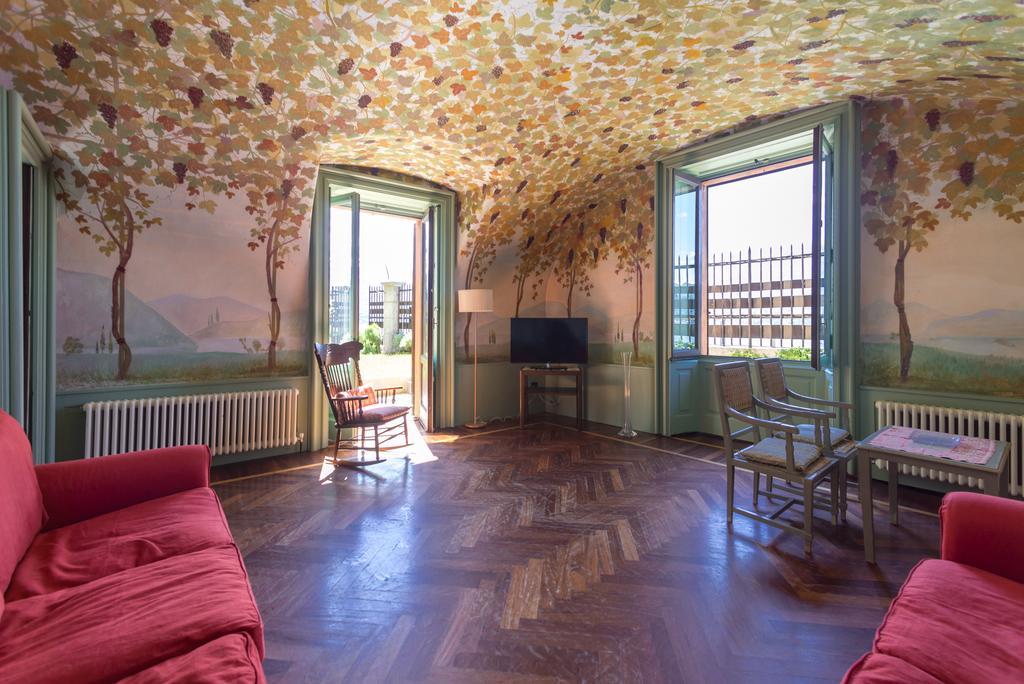 Villa La Rossa Fiumelatte Εξωτερικό φωτογραφία