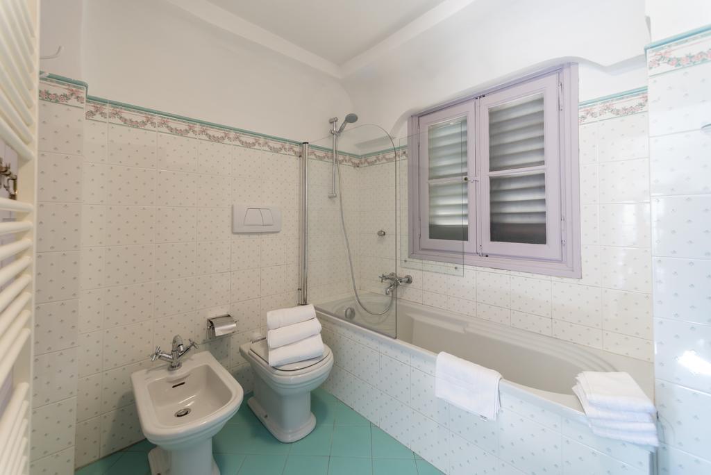 Villa La Rossa Fiumelatte Εξωτερικό φωτογραφία